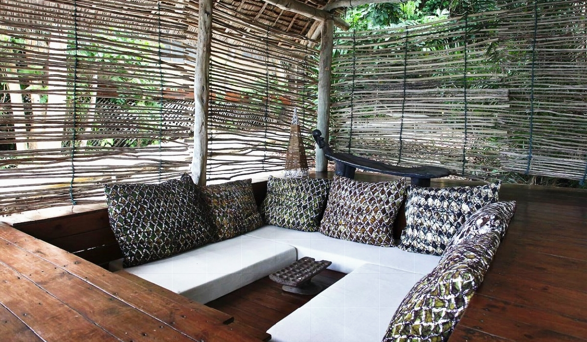 Espace salon de la beachfront suite au Fundu Lagoon, Pemba, Zanzibar