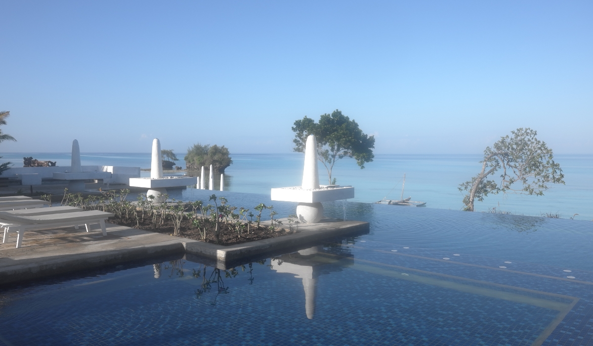 Vue de la piscine - hôtel The Aiyana - Pemba, Zanzibar
