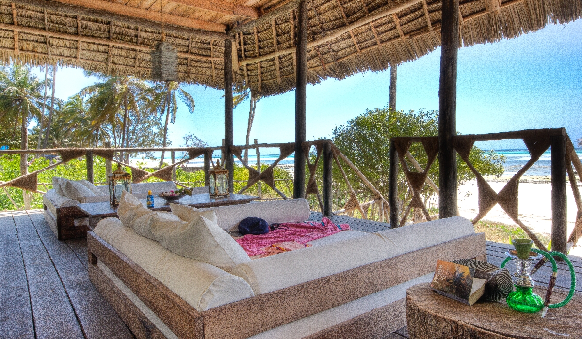 Terrasse avec accès direct à la plage - villa lounge à Pingwe
